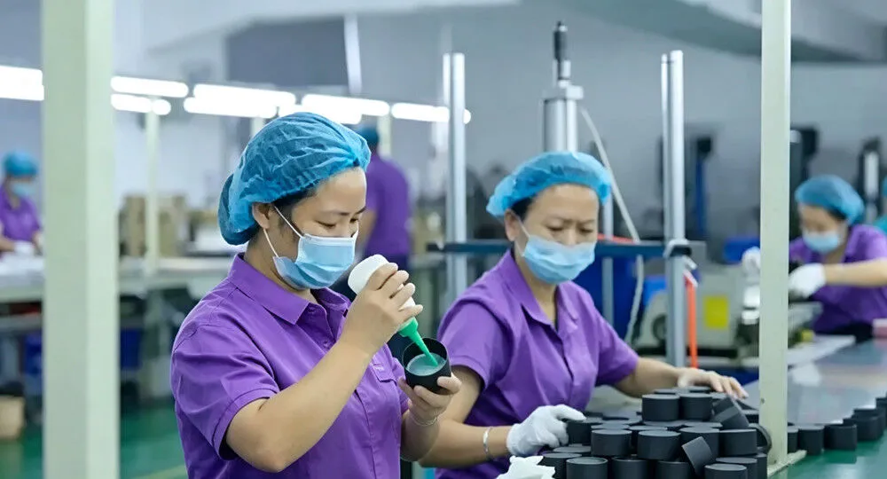 Paper Tube Packaging Production Workshop